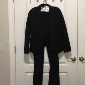 Cache Black suit jacket size 8 pants size 10